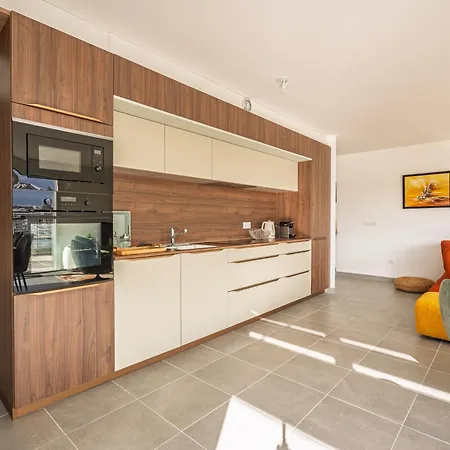 Le Moliere Rooftop Apartment