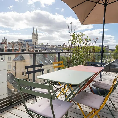 Le Moliere Rooftop Apartment Angers